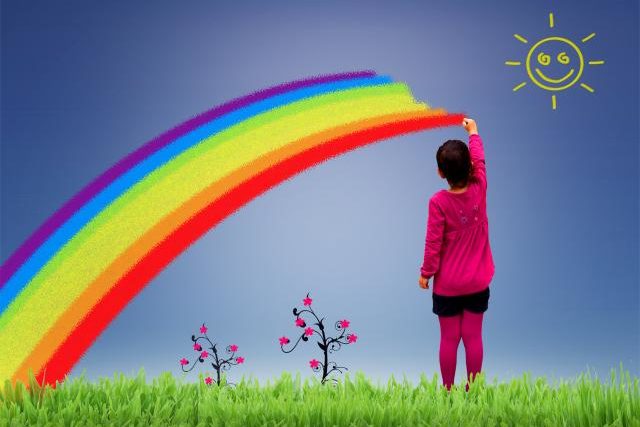 cropped-Enfant-avec-arc-en-ciel.jpg